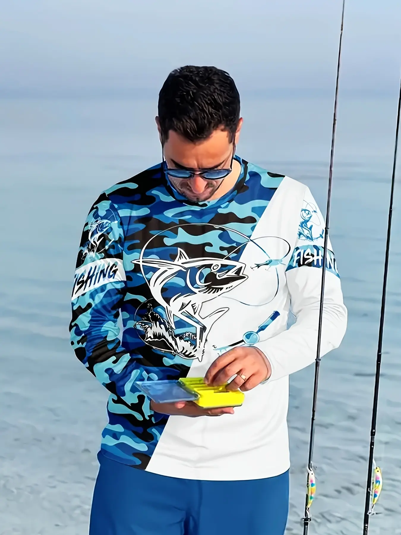 Men's Long Sleeve Fishing Pattern T-Shirt, Blue Ocean Print, Sun Protection Shirt, 3D Geometric Design, Outdoor Fishing