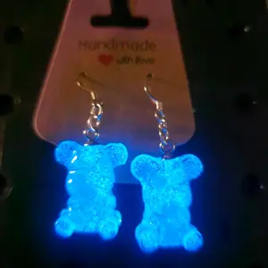 Blue Citrus Bear Earrings - Elegant Design with Colorful Bear Shape