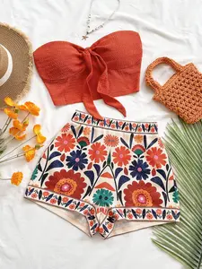 Women's Summer Vacation Two-Piece Set, Sensual Crop Top + Ethnic Print Shorts, Slim-Fitting Tube Top, Floral Pattern, Sexy Style