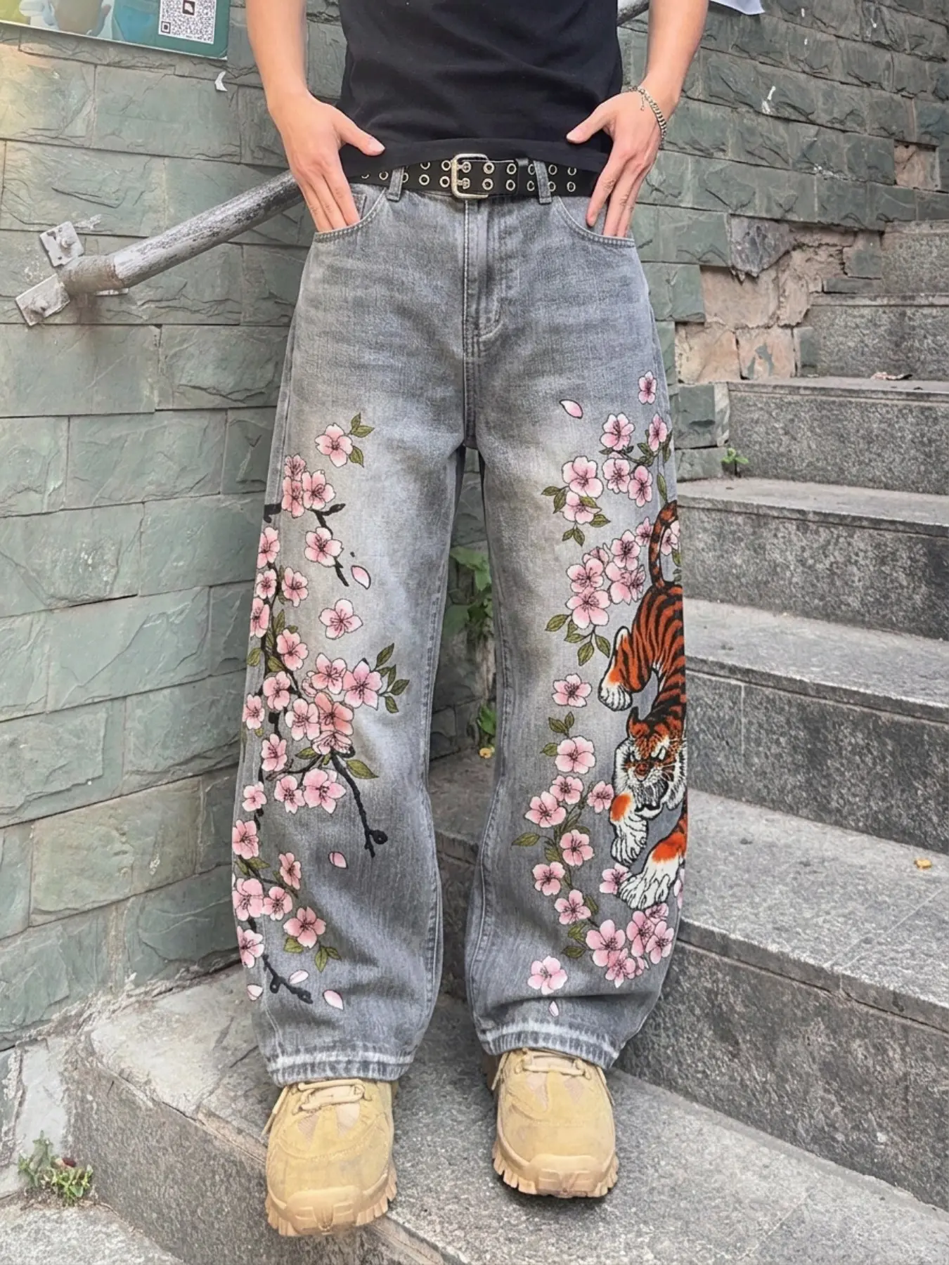 Men's Wide Leg Denim Jeans, Light Blue Vintage Wash, Loose Fit Straight Leg, Street Style, Denim Streetwear, Rhinestone Embroidery, Ankle Length, All Seasons