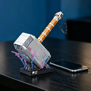 1000pcs Small Particle Series Building Blocks, Cool Hammer Model, Movie Theme Collectible, Role Play Cosplay Props, Birthday Gift