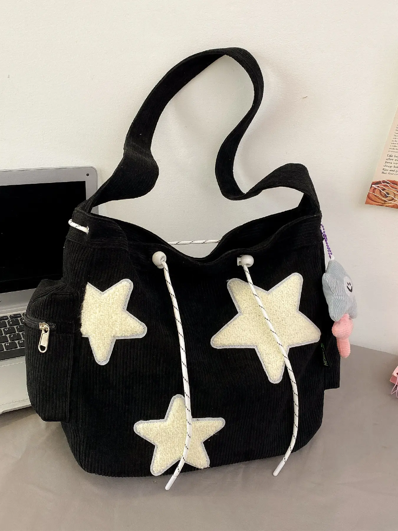 Simple and stylish pentagram pattern contrast color shoulder bag, women's casual easy-to-match drawstring design crossbody bag, comes with a hanging accessory, Fashionable shoulder bag, Crossbody Purse