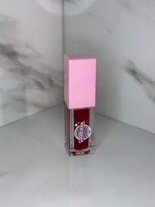Hydrating Lip Gloss "Cherry Red"