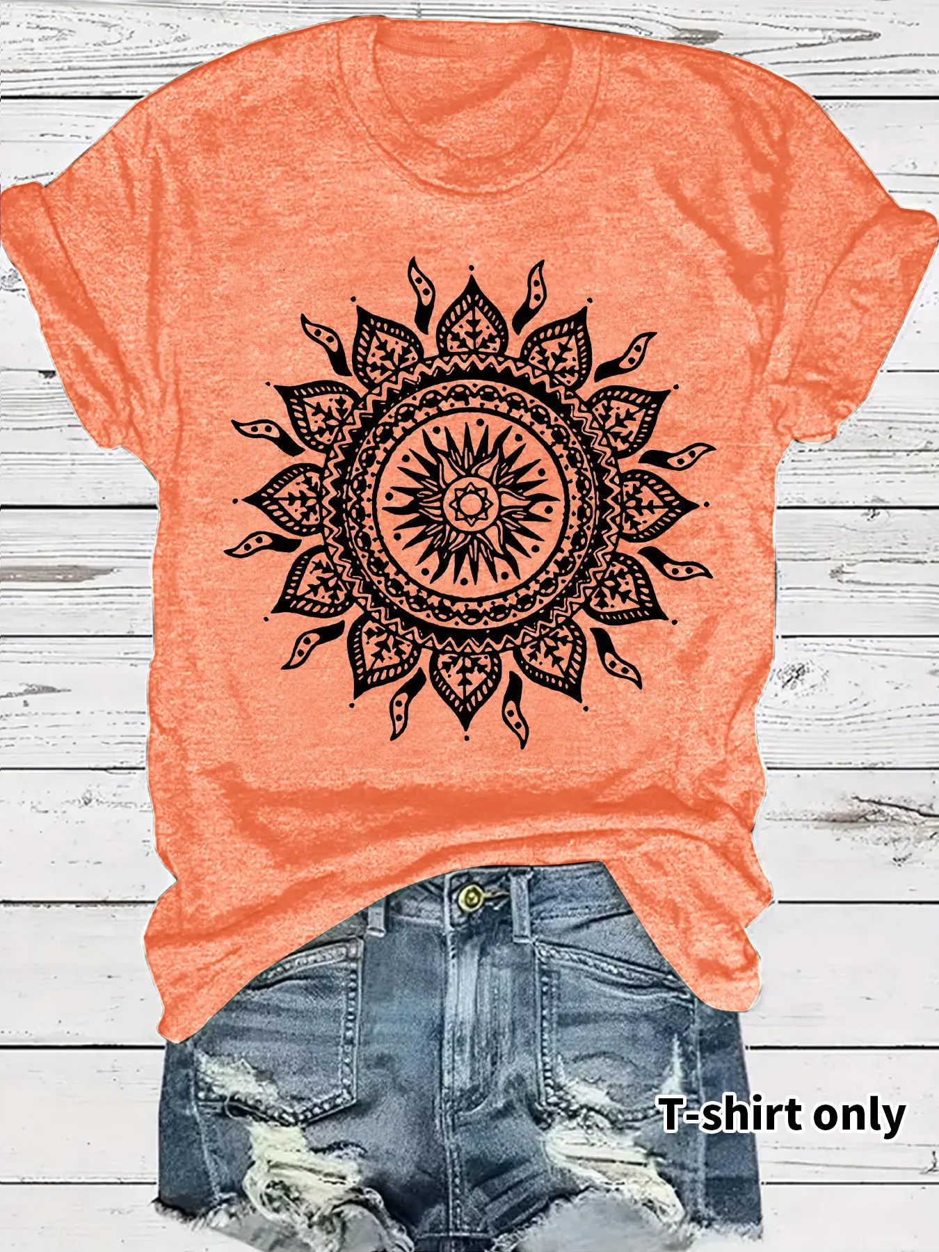 Geometric Mandala Print Round Neck T-Shirt, Casual Stylish Tee, Casual Vacation Women's Fitted Short Sleeve Top, Soft Fabric, Daily Comfort, Elegant Design, Womenswear, Casual Summer Tops