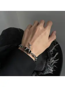 Stellar Wrap Black Diamond Bracelet for Men Titanium Steel Design Versatile Non-fading Accessories New Simple and High-end Decorations