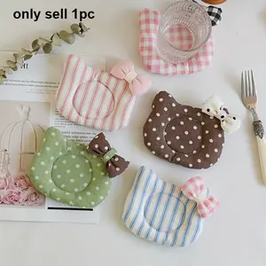 1pc Bow Cat Face Coaster, Cute Quilted Coaster, Placemat, Fabric Heat-Resistant Mat, Kitchen Mat, Cartoon Desktop Jewelry Mat, Table Mats