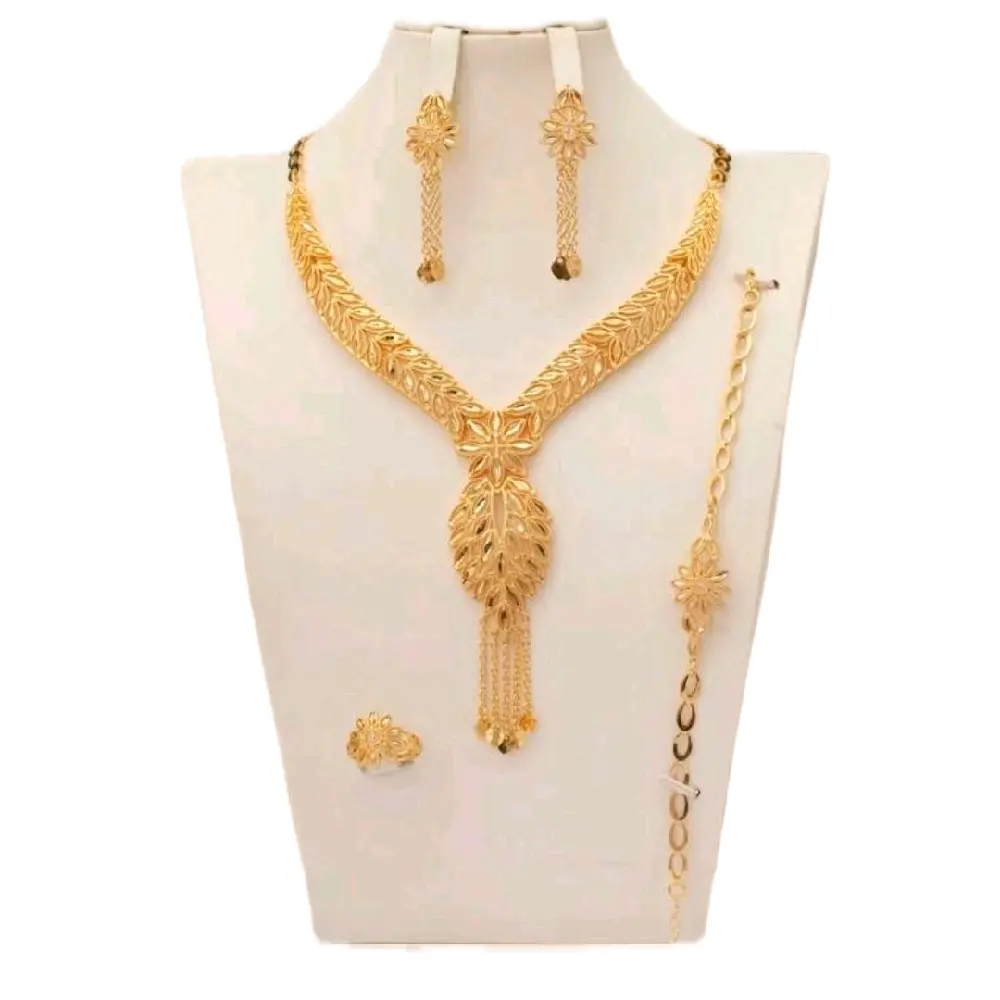 5 pcs Set 18k Gold Plated Necklace Jewelry Set with Earrings Bracelet and Ring for Women