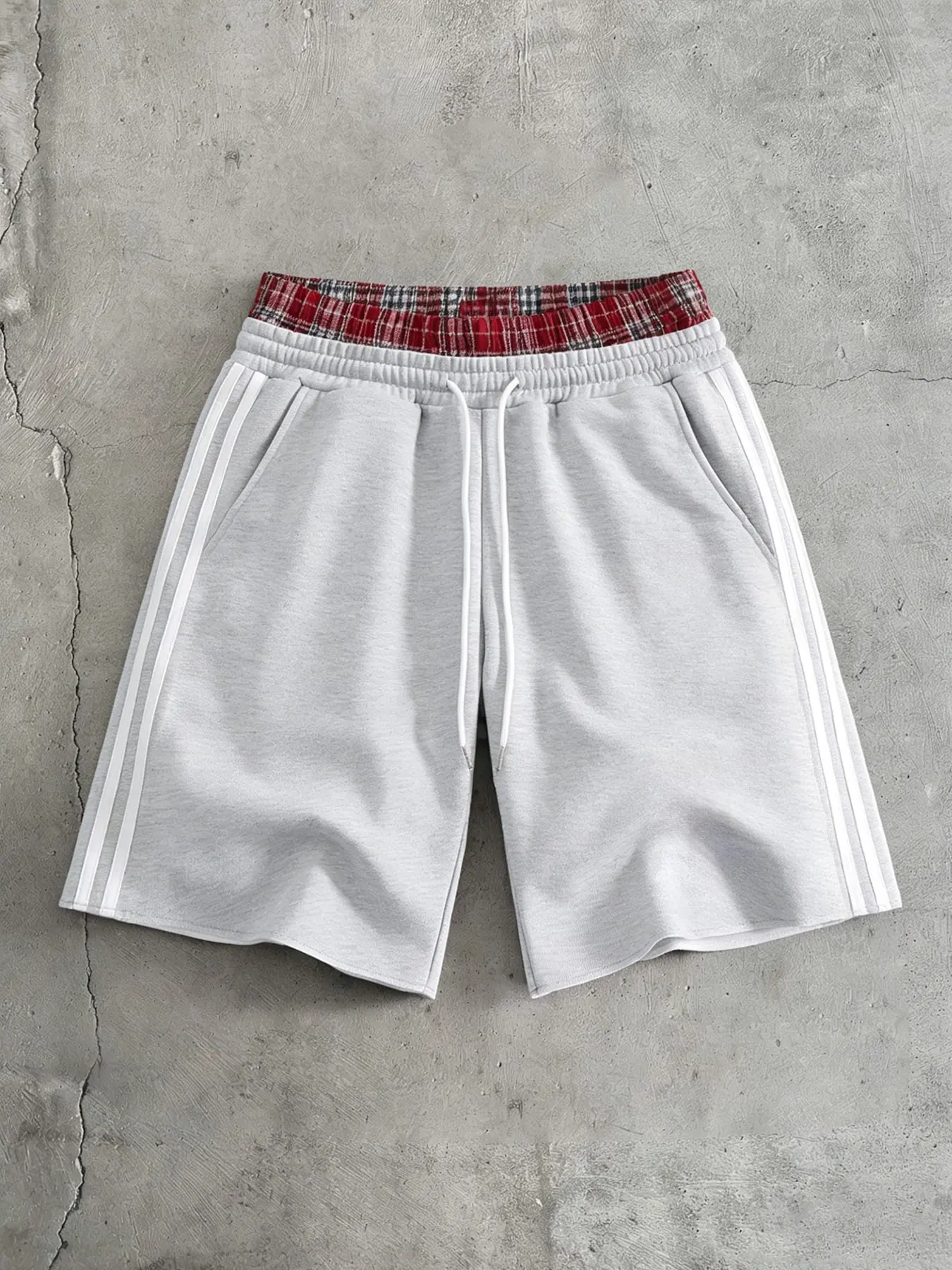 Unisex Loose Fit Elastic Casual Plaid Shorts, Two-Piece Design, Comfortable and Stylish, Perfect for Daily Wear, Men's and Women's Fashion, Everyday Shorts