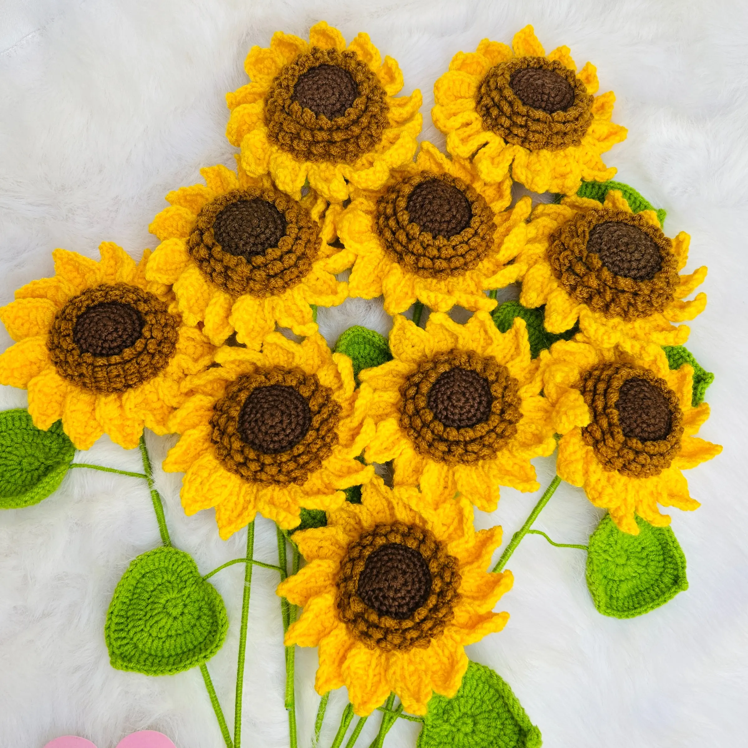 Handmade Crochet Sunflower Branch Bouquet Lifelike Artificial Flower Fake Flower Arrangement, Valentine's Day Mother's Day Easter Party Gift, Anniversary Present
