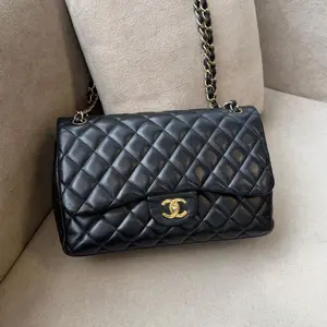 Pre-owned CHANEL hz8 Black Gold Calfskin CF Jumbo Crossbody Bag 62163