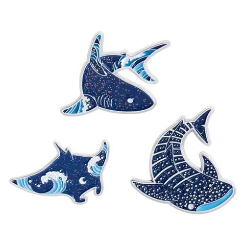 3Pcs Brooch Set Ocean Life Enamel Pins Sparkling Dreamy Ocean Shark Ray Whale Shark Brooches for Men Women Daily Wear Gift for Friends Fashion Accessory Men Accessories Brooch Pin Clip