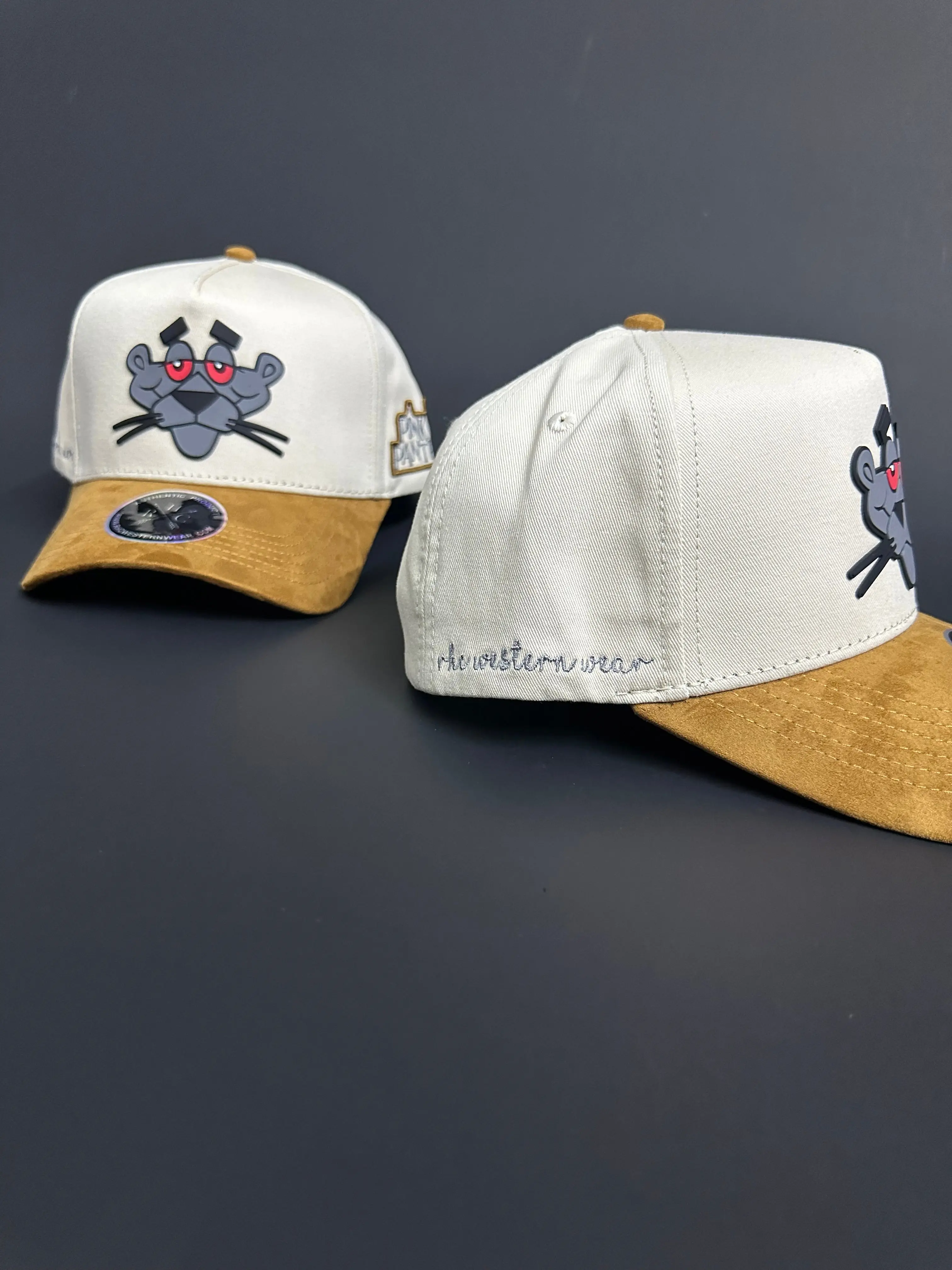 Pantera Beige Luxury SnapBack Pantera Beige Luxury SnapBack