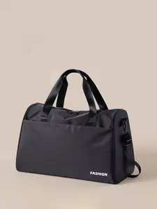 Simple solid color one shoulder portable travel bag, short distance luggage bag, lightweight travel fitness bag, business travel boarding bag, suitable for use in travel, commuting and other scenarios.