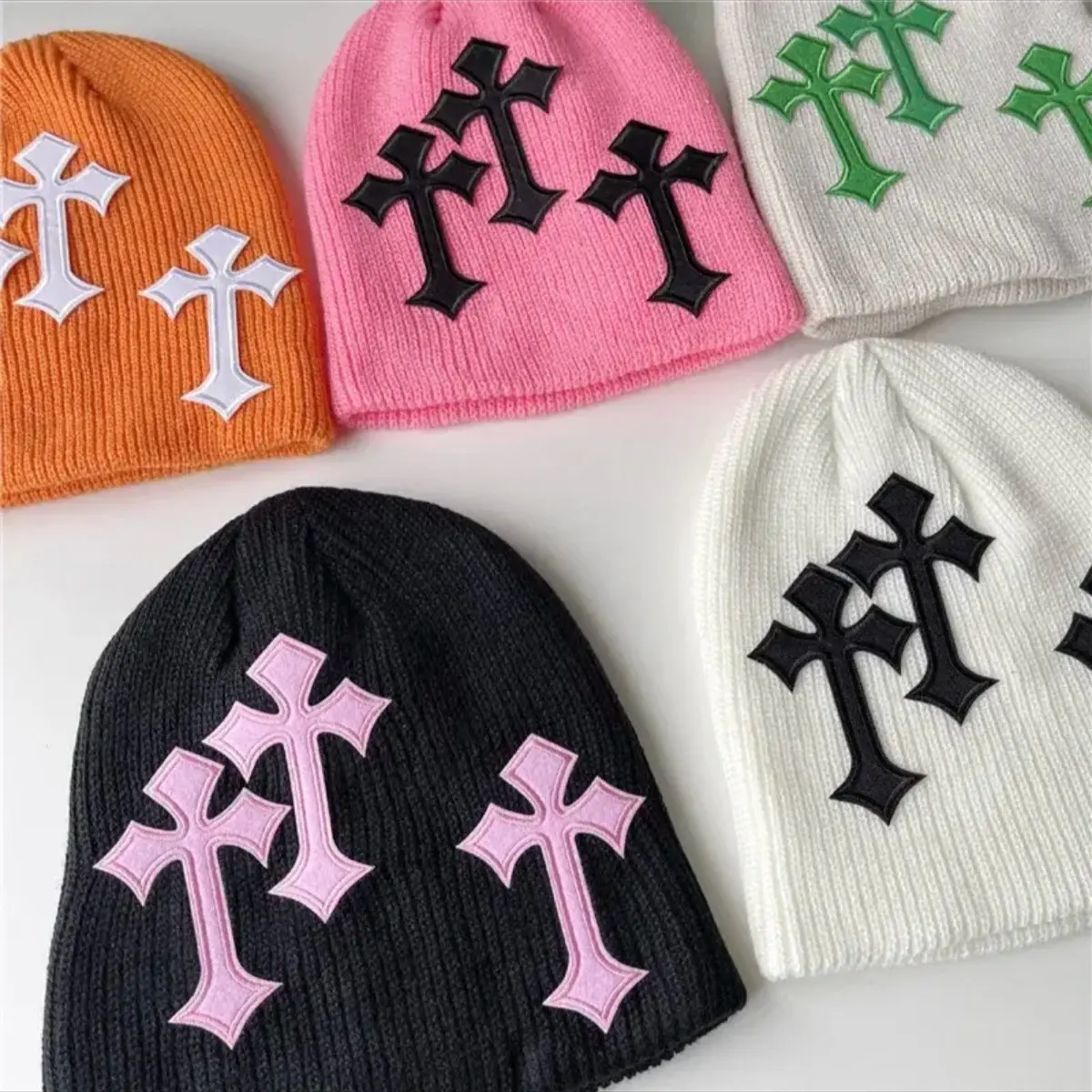 Grunge Cross Beanie - Casual Design, Available in Various Colors, Ideal for Layering and Comfort