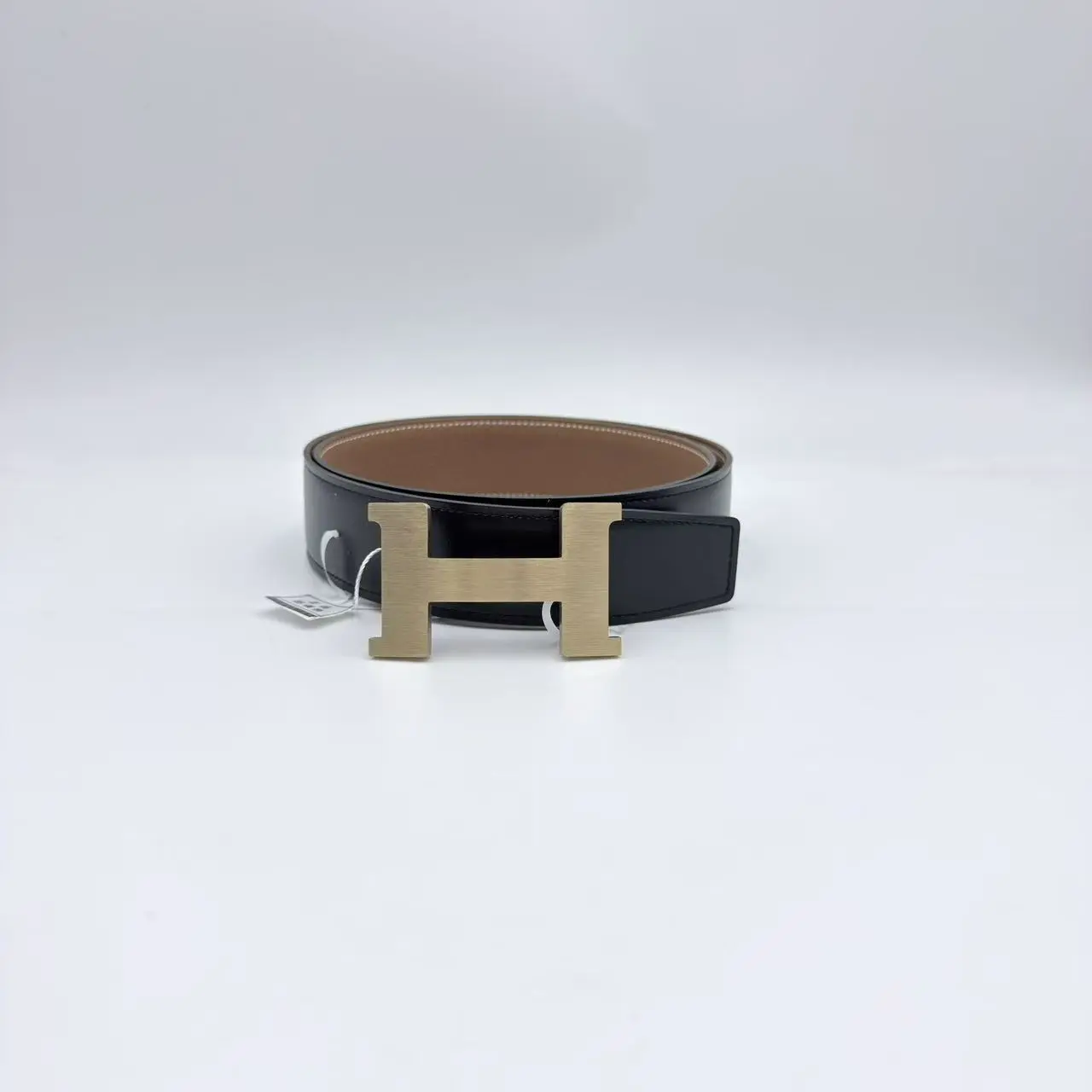 Pre-owned HERMES Gold Buckle & Double sided Black and Brown Leather Belt 38 mm L637