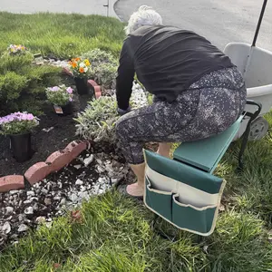 Foldable Garden Kneeler and Seat, Gardening Bench for Kneeling and Sitting Garden Stools, Garden Helper Seat with Tool Pocket, Eva Soft Foam Pad for Kneeling and Seating, Lightweight Frame