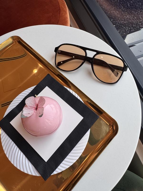 LAST CHERRY Oversized Aviator Sunglasses Women's Stylish UV Protection Color Lenses Fashionable Accessory for Casual & Formal Events Trendy Design Enhances Your Look