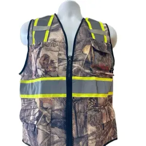 Camouflage Vest with Zipper and 7 Pockets Menswear Practical and Stylish for Everyday Use