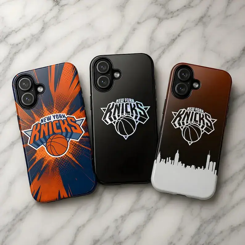 New York Knicks Phone Case – NBA Basketball Team Aesthetic Design | Protective Cover for iPhone 11–17 | Perfect Gift for Men, Women & Basketball Fans