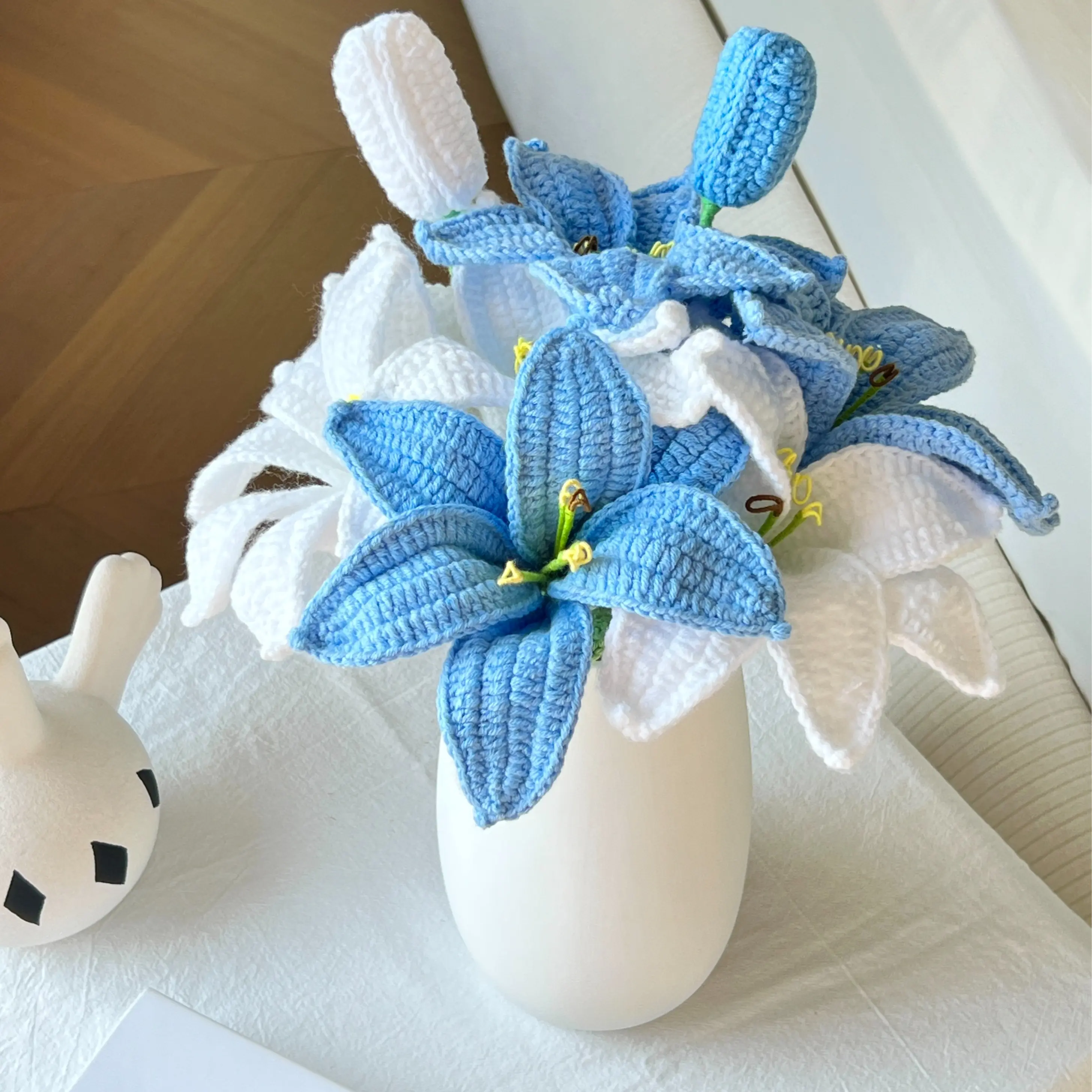 Loop & Bloom Handmade Knitted Eco-Friendly Cotton Yarn Crochet Flower Bouquet - Lily, Tulip, Blue Preserved Decorative Flowers, No Vase, Mom Gifts, Home Indoor Decor