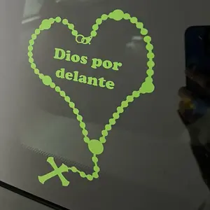 Dios por delante Rosary sticker