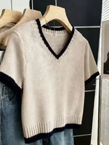 Women's V Neck Colorblock Ribbed Knit Sweater, Short Sleeve Circle Velvet Texture Top, Casual Everyday Soft College Style Pullover, Womenswear, Knitwear