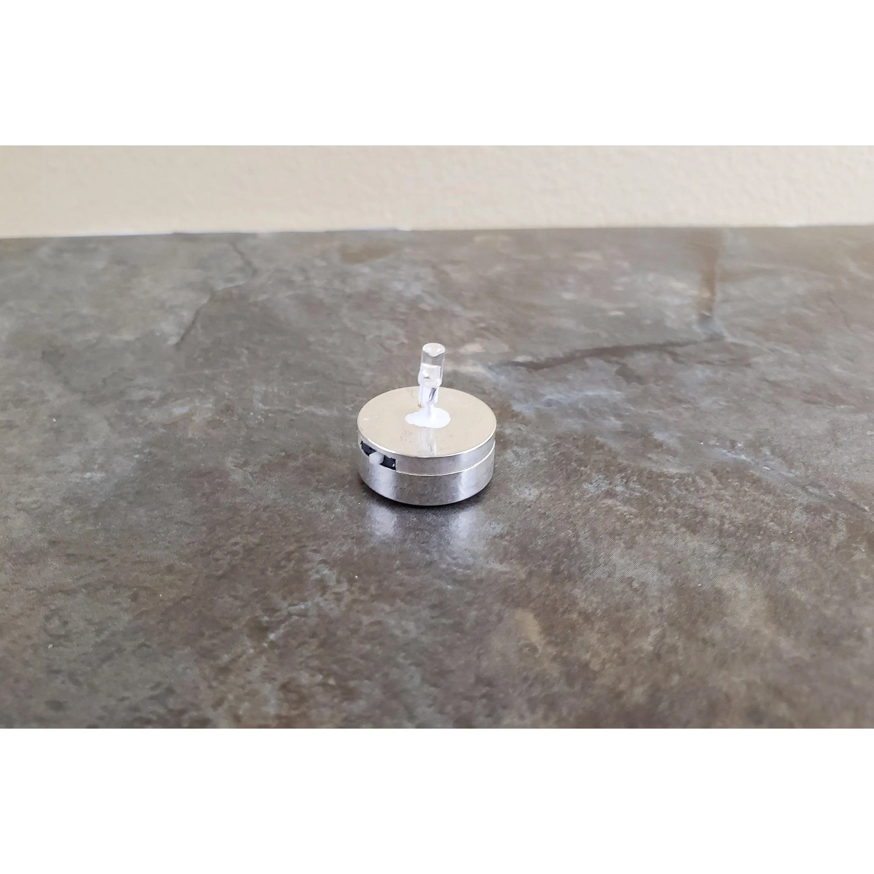 Dollhouse Miniature LED Battery Light Bulb on Silver Base 1:12 Scale