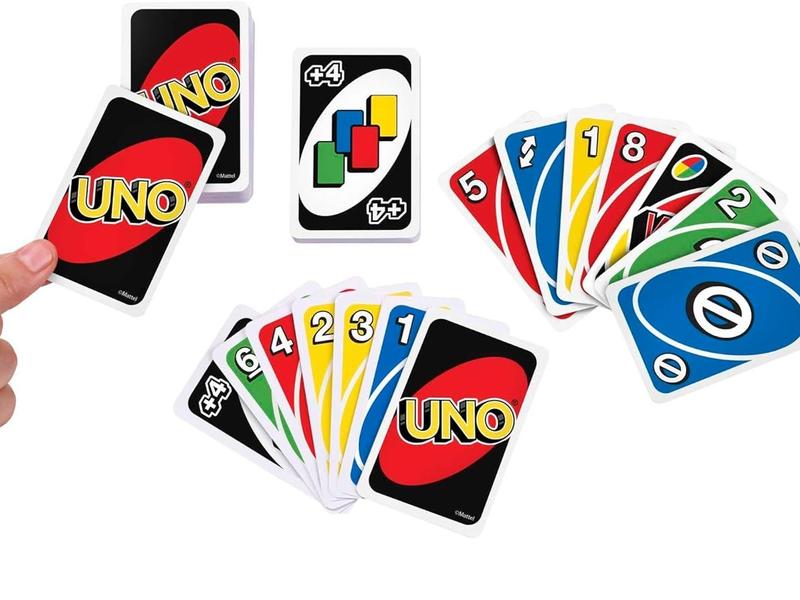 UNO - Classic Colour & Number Matching Card Game - 112 Cards - Customizable & Erasable Wild - Special Action Cards Included - Gift for Kids 7+, W2087