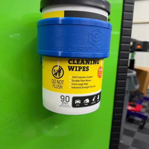 Tub O' Towels/Big Mule Wipes Magnetic Mount