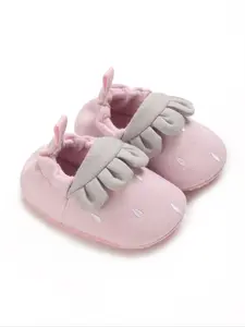 Cute Strawberry Soft Breathable Flat Walking Shoes, Fashion Casual Comfortable Baby Shoes for 0-1 Year Olds Easy Wear Infant Footwear