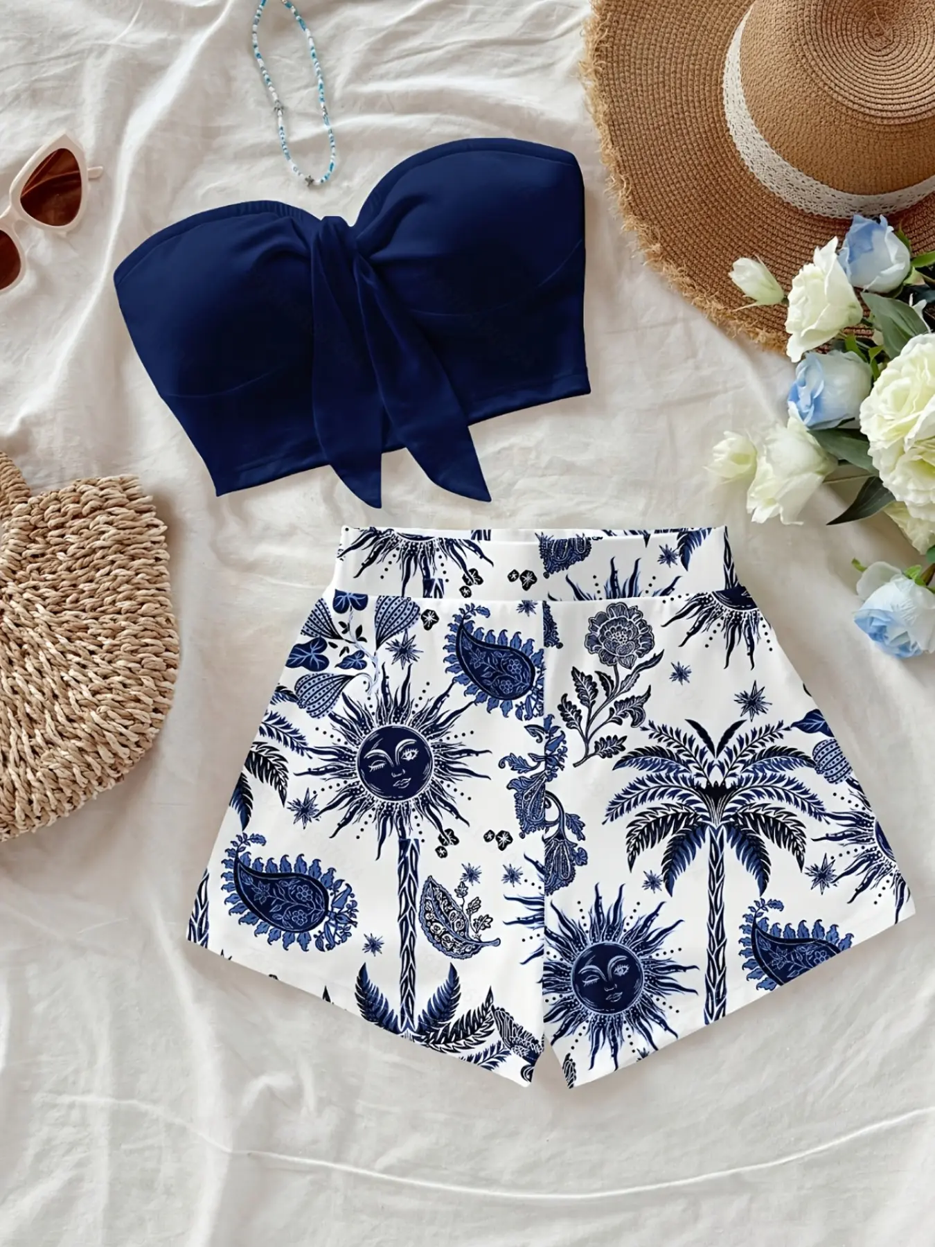 Women's Island Vacation Coconut Tree & Sun God Jasmine Print Two-Piece Set, Perfect for Holiday, Fashionable Wear, Slim-Fitting Crop Tops