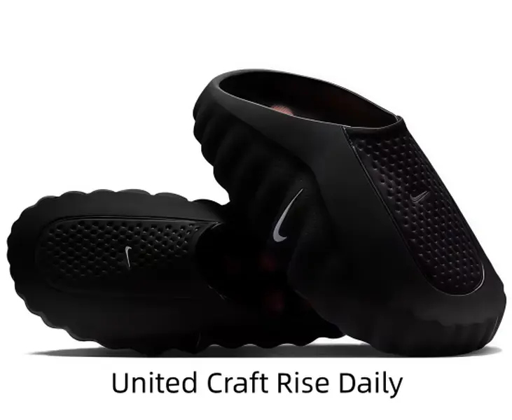Streetwear Staple Black Slides, Loved by Trendsetters