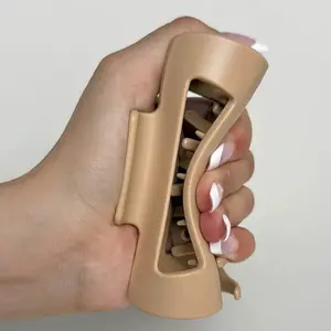 Soft Clip Soft Silicone Shark Clip-Safe, Premium & Sturdy, Shatterproof Home Hair Accessory – Vibrant Colors & Stylish Designs Available