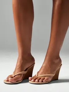 MISSGUIDED Platform Wedge Thong Sandals With Slip On Design