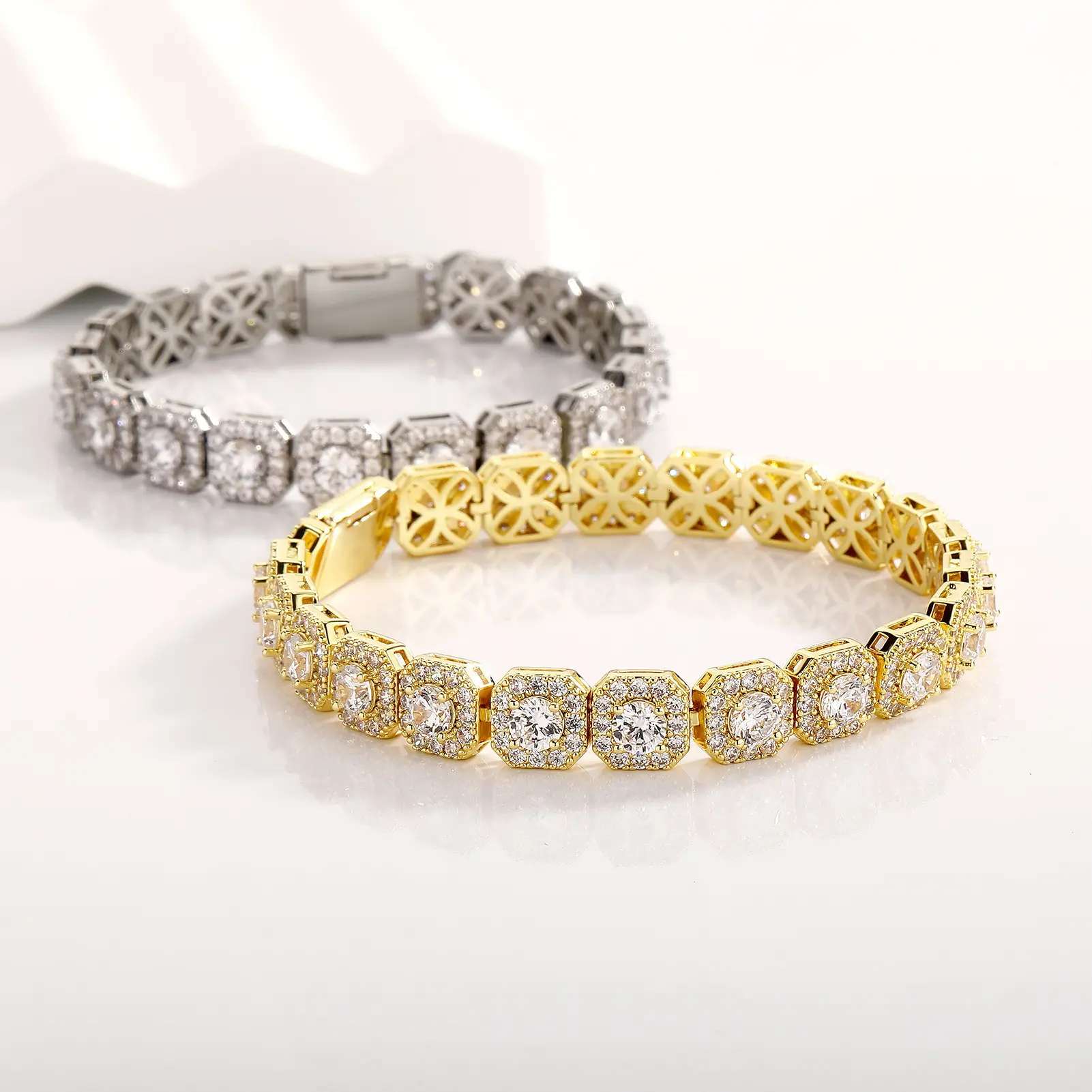QUEENDO Iced Out Square Halo Tennis Bracelet - Hollow Floral Back Links, Fully Paved Sparkly Stone Square Frame Chain, Adjustable Size, Geometric Look, Unisex Wear, 2 Colors (Gold & Silver), Daily Use Costume Jewelry Gift
