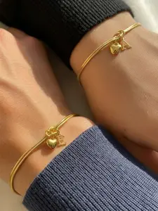 Simple Stainless Steel Alphabet Heart Chain Bracelet for Daily Wear, Perfect Gift for Couples, letter link bracelet, Heart Shaped Bracelet, Personalized Jewelry