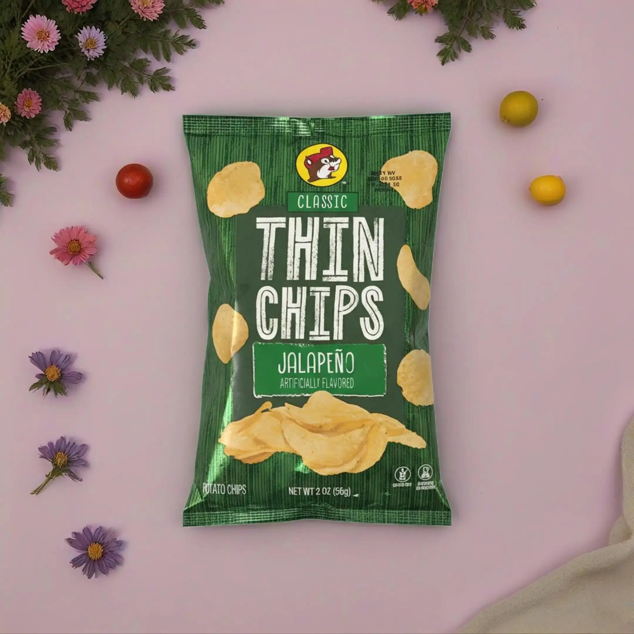 Buc-ee's Classic Thin Garlic Jalapeño Potato Chips, 8 oz - Thin-Cut Crispy Snacks in Bright Green Resealable Bag, Bold Flavor for Casual Occasions - Made with Vegetable Oil (Corn, Sunflower, Cottonseed, Canola)