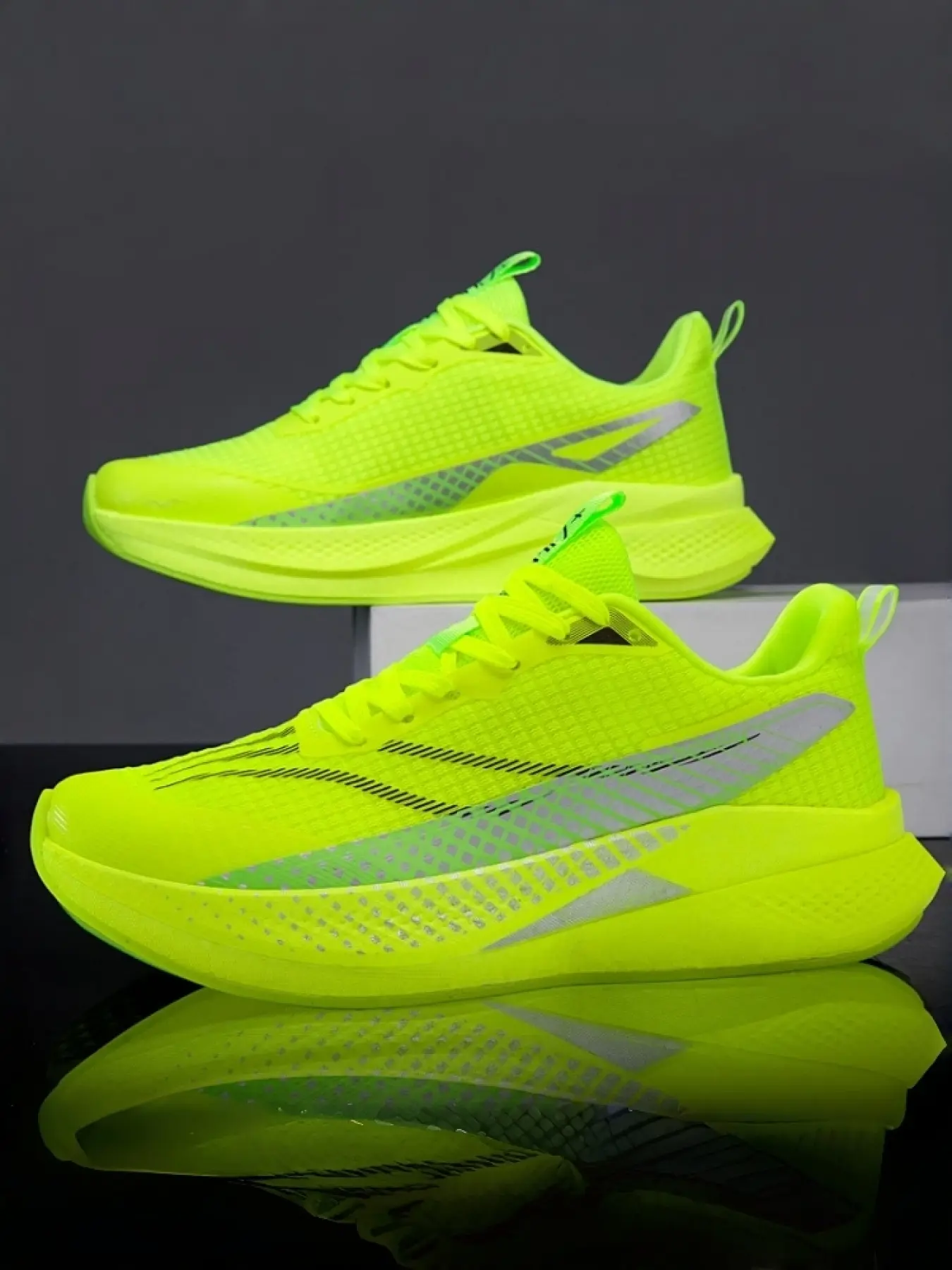 1 Pair Unisex Carbon Plate Racing Running Shoes Multi-Color Breathable Mesh Carbon Plate Propulsion Running Racing/Daily Commute - Ultra-Light Mesh Fabric, Lightweight & Breathable, Carbon Plate Rebound, Sleek Design