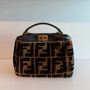 Pre-owned FENDI leather Crossbody Bags Peekaboo Iconic Mini Bag