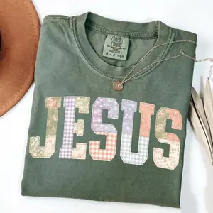 Comfort Colors Jesus PRINT TShirt Christian Graphic Tee Faux Quilted Patch Jesus T-Shirt Trendy Faith TShirt Religious Gift For Women Floral Tee