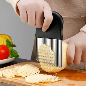 1PCS Large Wavy Cutter - French Fries Slicer - Potato Knife Cutter Fruit and Vegetable Wavy Chopper - Knife Stainless Steel Blade Cutting Tool