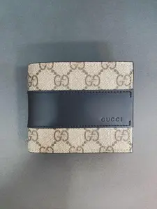 Gucci GG Supreme Beige/Ebony Canvas and Black Leather Bi-fold Wallet【senza 2U】