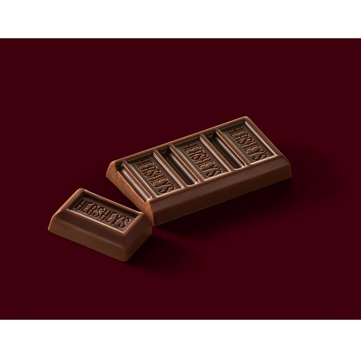 HERSHEY'S Milk Chocolate Snack Size, Candy Bars, 11.25 oz (25 Pieces)