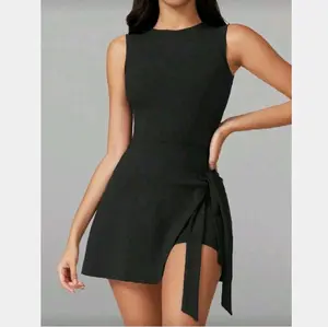 Women's Solid 2 in 1 Knot Front Split Thigh Sports Romper - Casual Sleeveless Round Neck Skinny Romper for Gym Wear Tennis Dress athletic activity Activewear Stylish Design Versatile Style