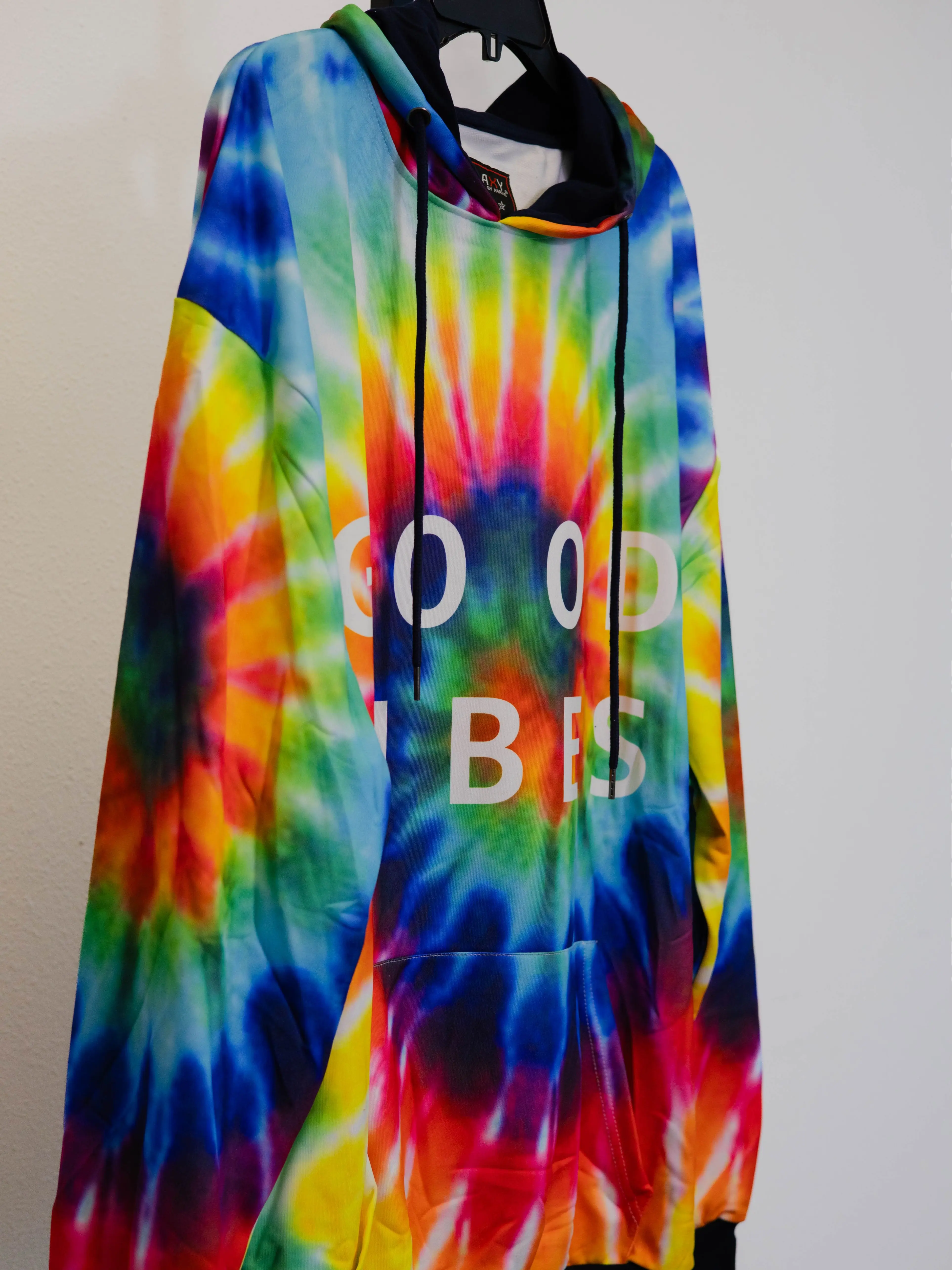 Galaxy by Harvic Hoodie Sweater