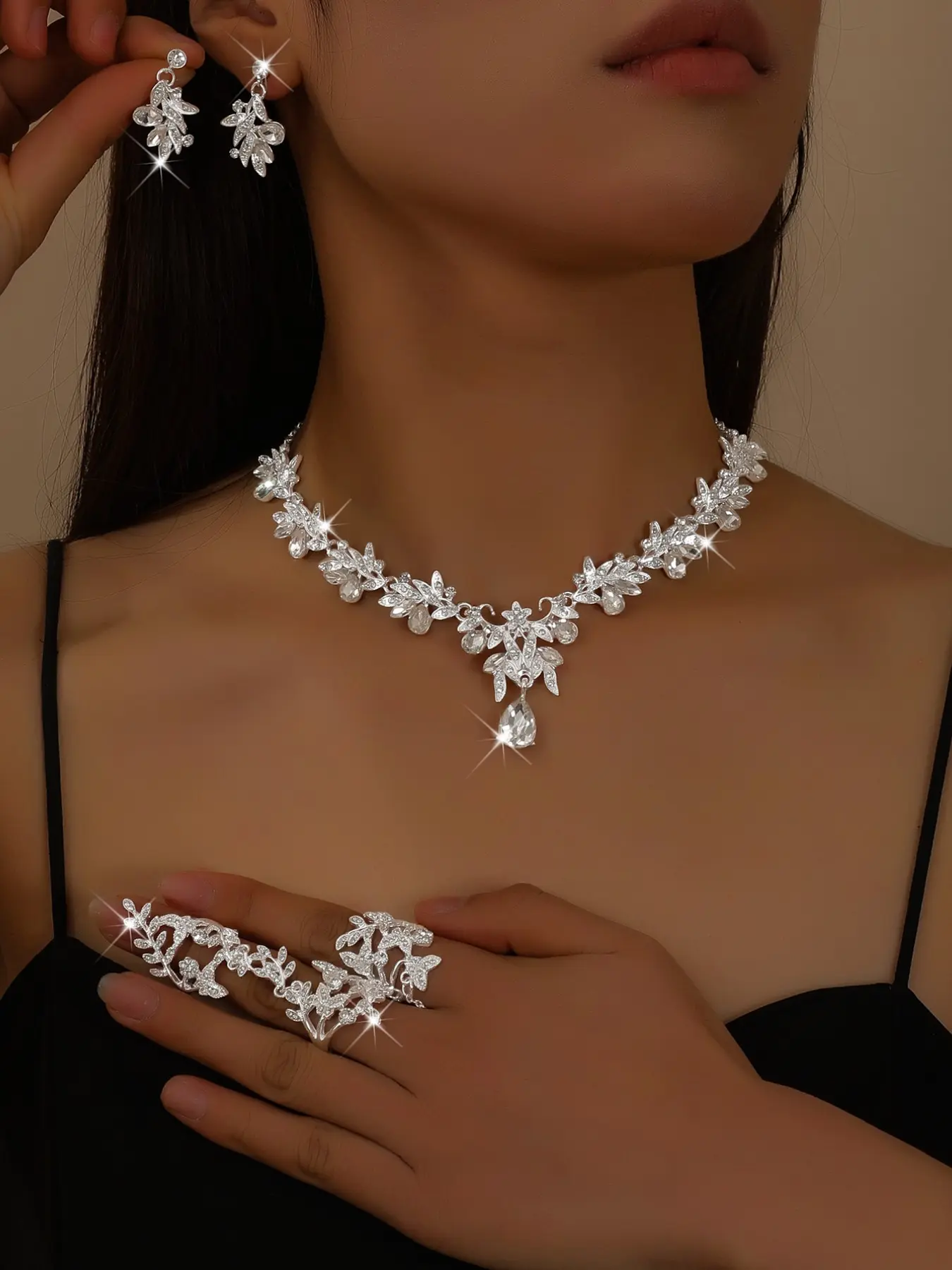 Elegant Floral Pattern Wedding Party Teardrop Jewelry Set, Bridal Jewelry Set For Wedding, Necklaces Earrings Set, 4-Piece Luxury Gift Collection, Perfect for Special Occasions, Stylish Accessories for Women, Necklace And Earring Set