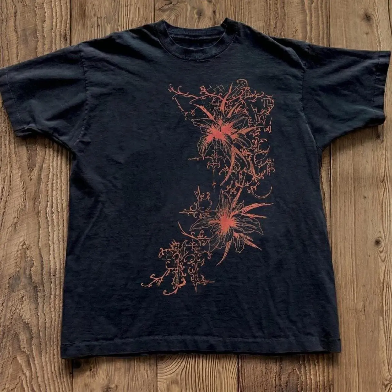 Black Gothic Lily Tee - Botanical Scroll Print Shirt