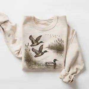 Duck Nature Sweatshirt , 90s Vintage Wildlife Mallard Pullover, Boho Unisex Cabincore Crewneck Cozy Season Rustic Cabin Shirt