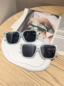 Classic Women's Square Frame Sunglasses, Lightweight Thin Frame, Comfortable Nose Bridge, Perfect for Large Faces, Daily Wear Shades