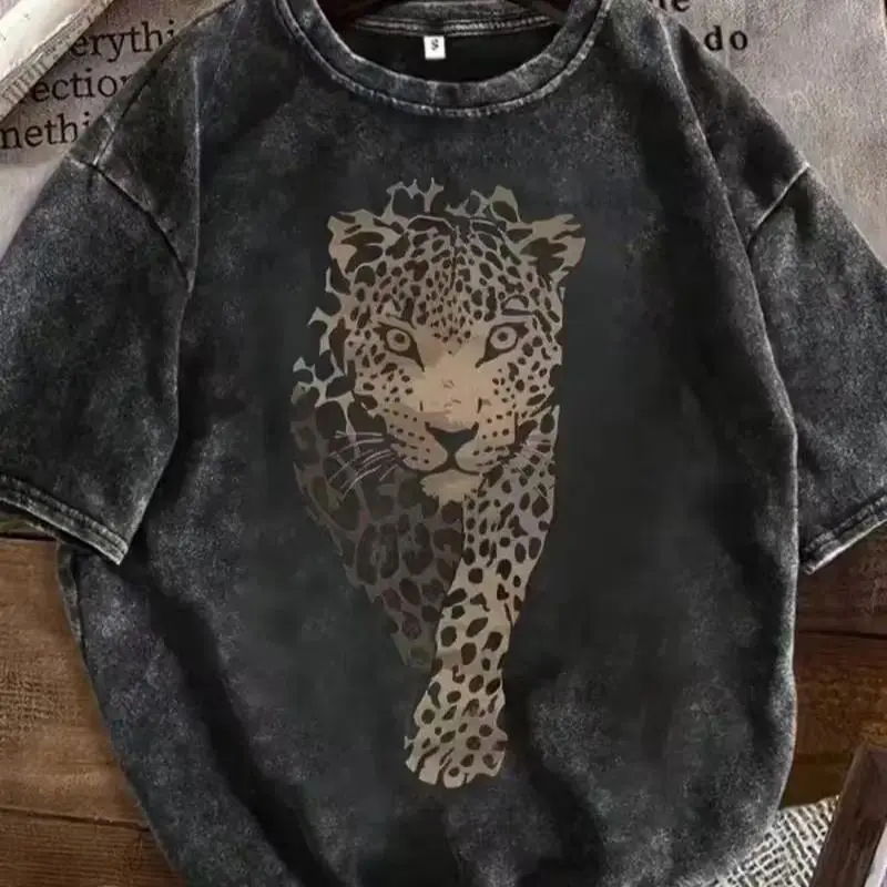 Women's 100% Cotton Short-Sleeve T-Shirt - Vintage Leopard Print, Acid Wash Oversized, Classic Retro Wild Animal Cheetah Graphic, Simple Boho Safari Casual Streetwear Top for Everyday & Edgy Outfits, Shortsleeve, Tshirt